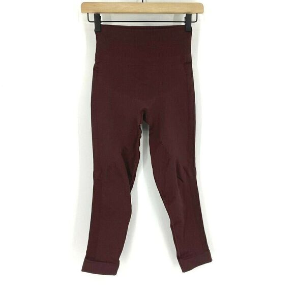 Lululemon Tight Zone In Seamless High - Picture 1 of 9